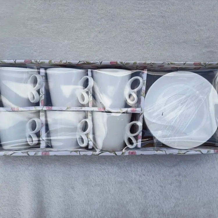 Tazas con platillos's photo #1