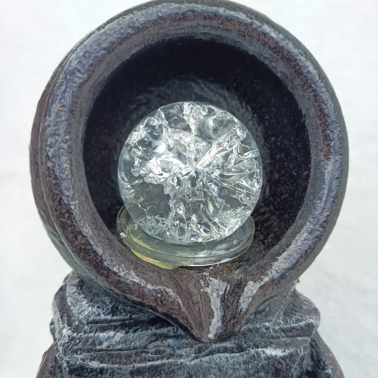 Fuente de agua decorativa's photo #3