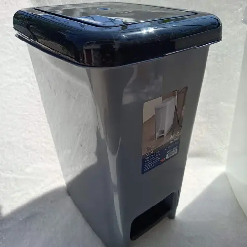 PAPELERA SLIM CON PEDAL 10 LT's photo #1