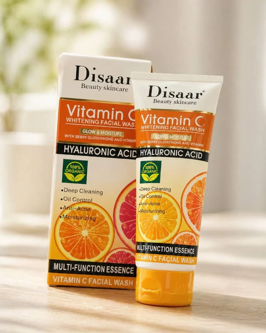 Limpiador facial blanqueador con vitamina C's foto | CASAVIVA |  BizneCubano