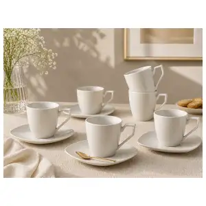 Tazas con platillos miniatura 1